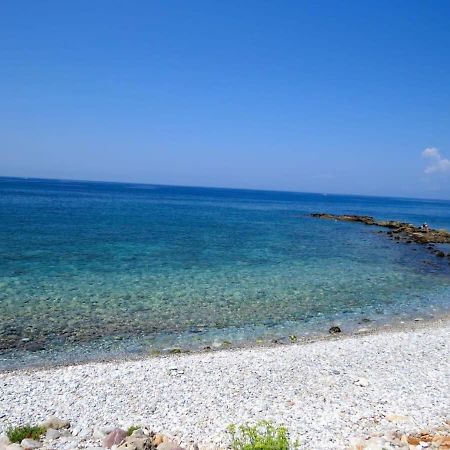 Mani Panoramic Seaviews - Luxury Summer Haven Levktron Luaran gambar